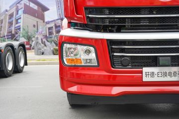 �������ó� ����E3 �Ǽʰ� 6X4 ����ʽ���綯ǣ����281.92kWhͼƬ