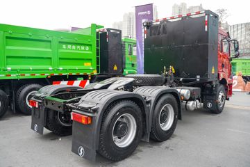 �������ó� ����E3 �Ǽʰ� 6X4 ����ʽ���綯ǣ����281.92kWhͼƬ