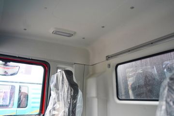 �������ó� ����E3 �Ǽʰ� 6X4 ����ʽ���綯ǣ����281.92kWhͼƬ