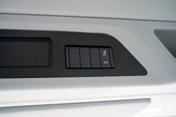 �������ó� ����E3 �Ǽʰ� 6X4 ����ʽ���綯ǣ����281.92kWhͼƬ