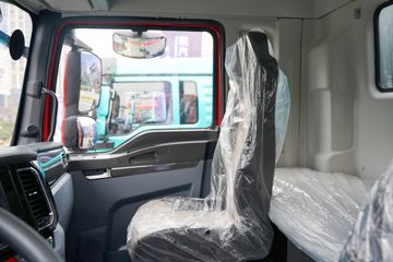 �������ó� ����E3 �Ǽʰ� 6X4 ����ʽ���綯ǣ����281.92kWhͼƬ