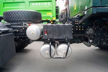 �������ó� ����E3 �Ǽʰ� 6X4 ����ʽ���綯ǣ����281.92kWhͼƬ