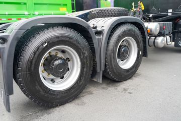 �������ó� ����E3 �Ǽʰ� 6X4 ����ʽ���綯ǣ����281.92kWhͼƬ