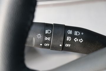 �������ó� ������9 ���˰� 160���� 4.15��AMT�Զ���������ʽ�Ῠ(����)ͼƬ