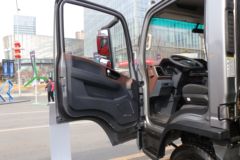 陕汽商用车 轩德翼9 速运版 160马力 4.15米AMT自动档单排厢式轻卡(国六)(SX5042XXYNP6331)