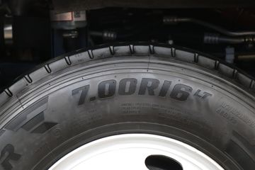 �������ó� ������9 ���˰� 160���� 4.15��AMT�Զ���������ʽ�Ῠ(����)ͼƬ