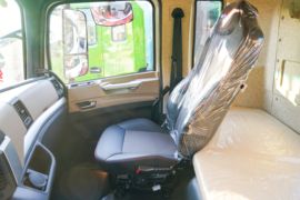 格尔发A5&nbsp;电动载货车内饰图片