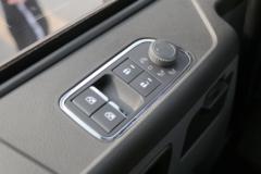 陕汽商用车 轩德翼3L 城际版 490马力 6X4 牵引车(国六)(SX4250XP6334)