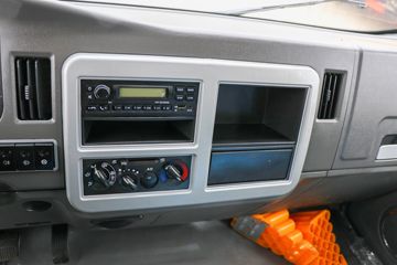 ���� ʱ���캽H2 115���� 4X2 4.08����س�(BJ5046XLC9JDA-51)ͼƬ