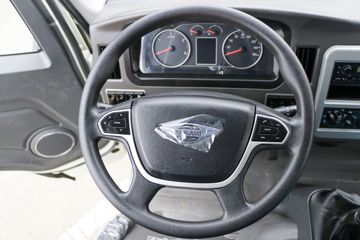 ���� ʱ���캽H2 115���� 4X2 4.08����س�(BJ5046XLC9JDA-51)ͼƬ