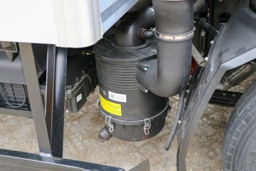 ���� ʱ���캽H2 115���� 4X2 4.08����س�(BJ5046XLC9JDA-51)ͼƬ