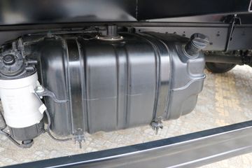 ���� ʱ���캽H2 115���� 4X2 4.08����س�(BJ5046XLC9JDA-51)ͼƬ