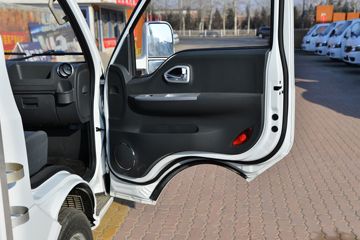 ����;�� T5 95���� 4X2 3.4����ȼ������ʽ���䳵(EQ5045XRQ16DCACWXP)ͼƬ