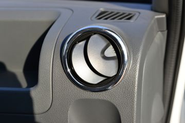 ����;�� T5 95���� 4X2 3.4����ȼ������ʽ���䳵(EQ5045XRQ16DCACWXP)ͼƬ