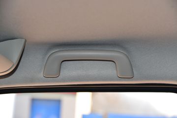 ����;�� T5 95���� 4X2 3.4����ȼ������ʽ���䳵(EQ5045XRQ16DCACWXP)ͼƬ