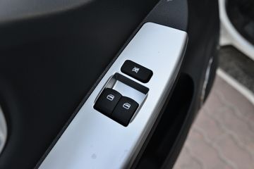 ����;�� T5 95���� 4X2 3.4����ȼ������ʽ���䳵(EQ5045XRQ16DCACWXP)ͼƬ