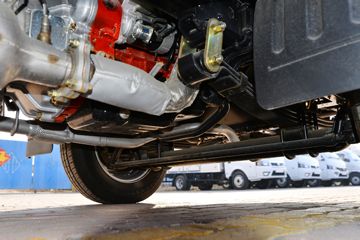 ����;�� T5 95���� 4X2 3.4����ȼ������ʽ���䳵(EQ5045XRQ16DCACWXP)ͼƬ