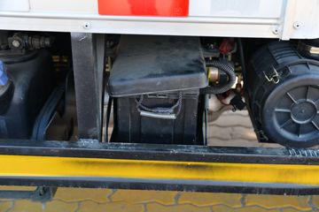 ����;�� T5 95���� 4X2 3.4����ȼ������ʽ���䳵(EQ5045XRQ16DCACWXP)ͼƬ