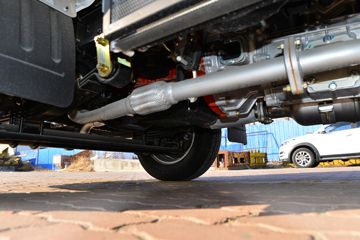 ����;�� T5 95���� 4X2 3.4����ȼ������ʽ���䳵(EQ5045XRQ16DCACWXP)ͼƬ