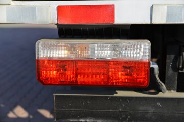 ����;�� T5 95���� 4X2 3.4����ȼ������ʽ���䳵(EQ5045XRQ16DCACWXP)ͼƬ