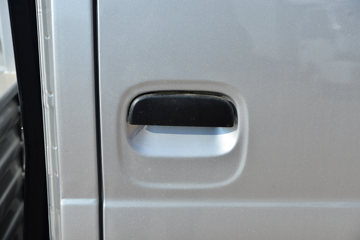 ����;�� T3Q(ԭС����W) 1.6L 123���� ���� 2.5��˫������С��ͼƬ