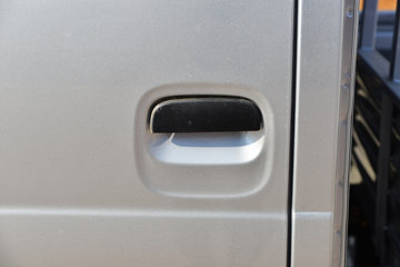 ����;�� T3Q(ԭС����W) 1.6L 123���� ���� 2.5��˫������С��ͼƬ