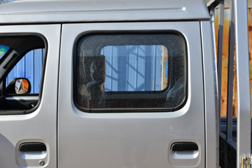 ����;�� T3Q(ԭС����W) 1.6L 123���� ���� 2.5��˫������С��ͼƬ
