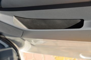 ����;�� T3Q(ԭС����W) 1.6L 123���� ���� 2.5��˫������С��ͼƬ