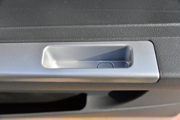 ����;�� T3Q(ԭС����W) 1.6L 123���� ���� 2.5��˫������С��ͼƬ