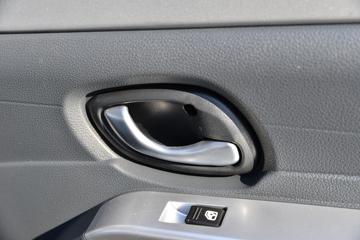 ����;�� T3Q(ԭС����W) 1.6L 123���� ���� 2.5��˫������С��ͼƬ