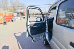 东风途逸 T3Q(原小霸王W) 1.6L 123马力 汽油 2.5米双排栏板小卡