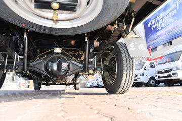 ����;�� T3Q(ԭС����W) 1.6L 123���� ���� 2.5��˫������С��ͼƬ