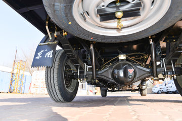 ����;�� T3Q(ԭС����W) 1.6L 123���� ���� 2.5��˫������С��ͼƬ