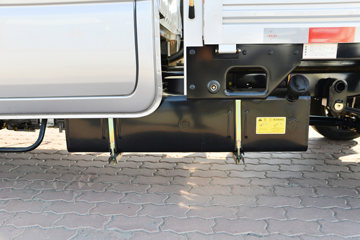 ����;�� T3Q(ԭС����W) 1.6L 123���� ���� 2.5��˫������С��ͼƬ