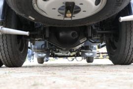 领航H&nbsp;洒水车/喷洒车底盘图片