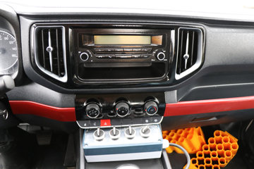 �������� ���S1 150���� 4X2 �����жʽ������ͼƬ