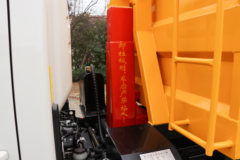 福田瑞沃 金刚S1 150马力 4X2 车厢可卸式垃圾车(BJ5114ZXXGJBA-01)