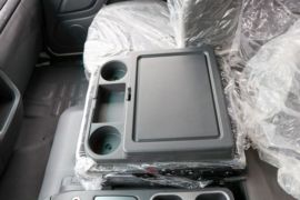 时代领航ES7&nbsp;洒水车/喷洒车驾驶室图片