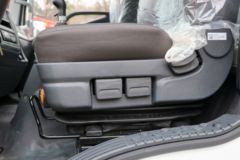 福田 时代领航ES7 200马力 4X2 洒水车(纵昂牌)