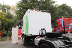 东风柳汽 乘龙H5V 6X4 充换电纯电动牵引车281.91kWh