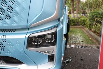 �������� ����H5V 4X2 6.8�׻춯�ػ���16.12kWhͼƬ