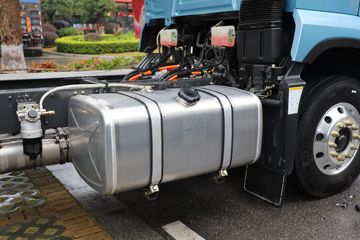 �������� ����H5V 4X2 6.8�׻춯�ػ���16.12kWhͼƬ