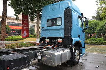 �������� ����H5V 4X2 6.8�׻춯�ػ���16.12kWhͼƬ