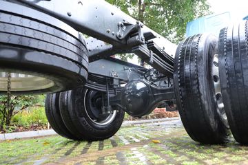 �������� ����H5V 4X2 6.8�׻춯�ػ���16.12kWhͼƬ