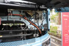 东风柳汽 乘龙H5V 4X2 6.8米混动载货车16.12kWh