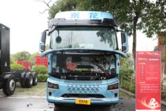 东风柳汽 乘龙H5V 4X2 6.8米混动载货车16.12kWh