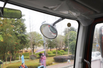 �������� ����L3 180���� 4X2 ��ж��ͼƬ