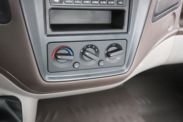 �������� ����L3 180���� 4X2 ��ж��ͼƬ