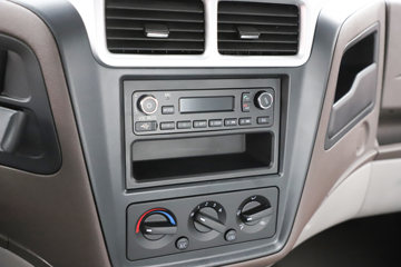 �������� ����L3 180���� 4X2 ��ж��ͼƬ