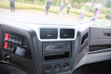 �������� ����L3 180���� 4X2 ��ж��ͼƬ